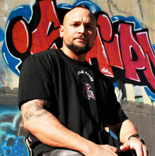 Cargar imagen en el visor de la galería, Camiseta Unisex Negra PANTERA DEL AMOR