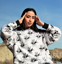 Cargar imagen en el visor de la galería, Sudadera Unisex Blanca LIBERTAD