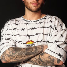 Cargar imagen en el visor de la galería, Camiseta UNISEX ALAMBRES ESPINO