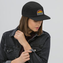 Cargar imagen en el visor de la galería, Gorra cinco paneles Unisex LLAMAS
