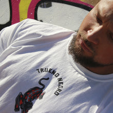 Cargar imagen en el visor de la galería, Camiseta Unisex Blanca PANTERA DEL AMOR