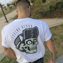 Cargar imagen en el visor de la galería, Camiseta Unisex Blanca CALAVERA LOCA