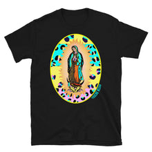 Cargar imagen en el visor de la galería, Camiseta de manga corta unisex negra VIRGEN ANIMAL